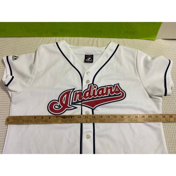 Majestic Indians Baseball Jersey White Button-Up Medium Red Navy Logo - Picture 3 of 9